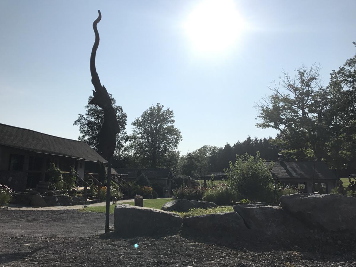 New Park Retreat Hotel Итака Екстериор снимка