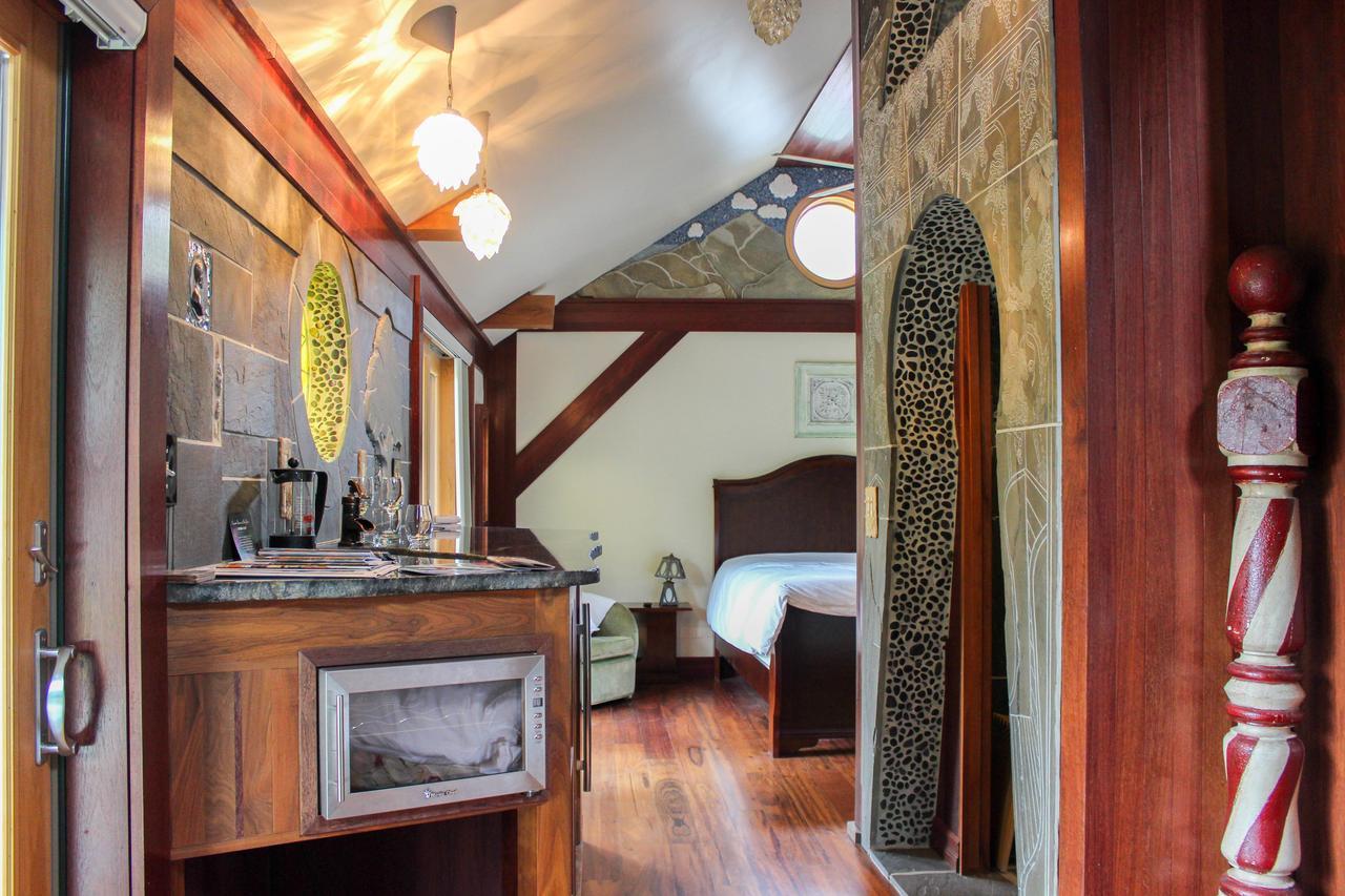 New Park Retreat Hotel Итака Екстериор снимка