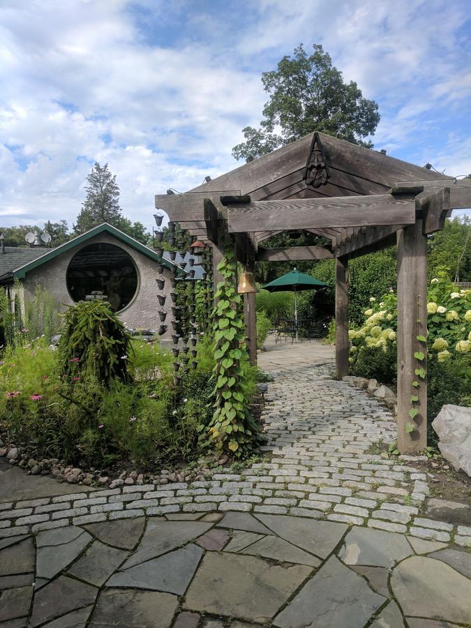 New Park Retreat Hotel Итака Екстериор снимка